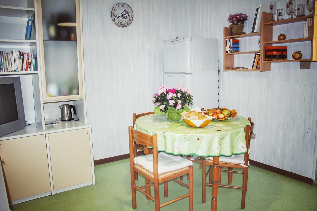 Gottardo Bed and Breakfast Monserrato Eksteriør billede
