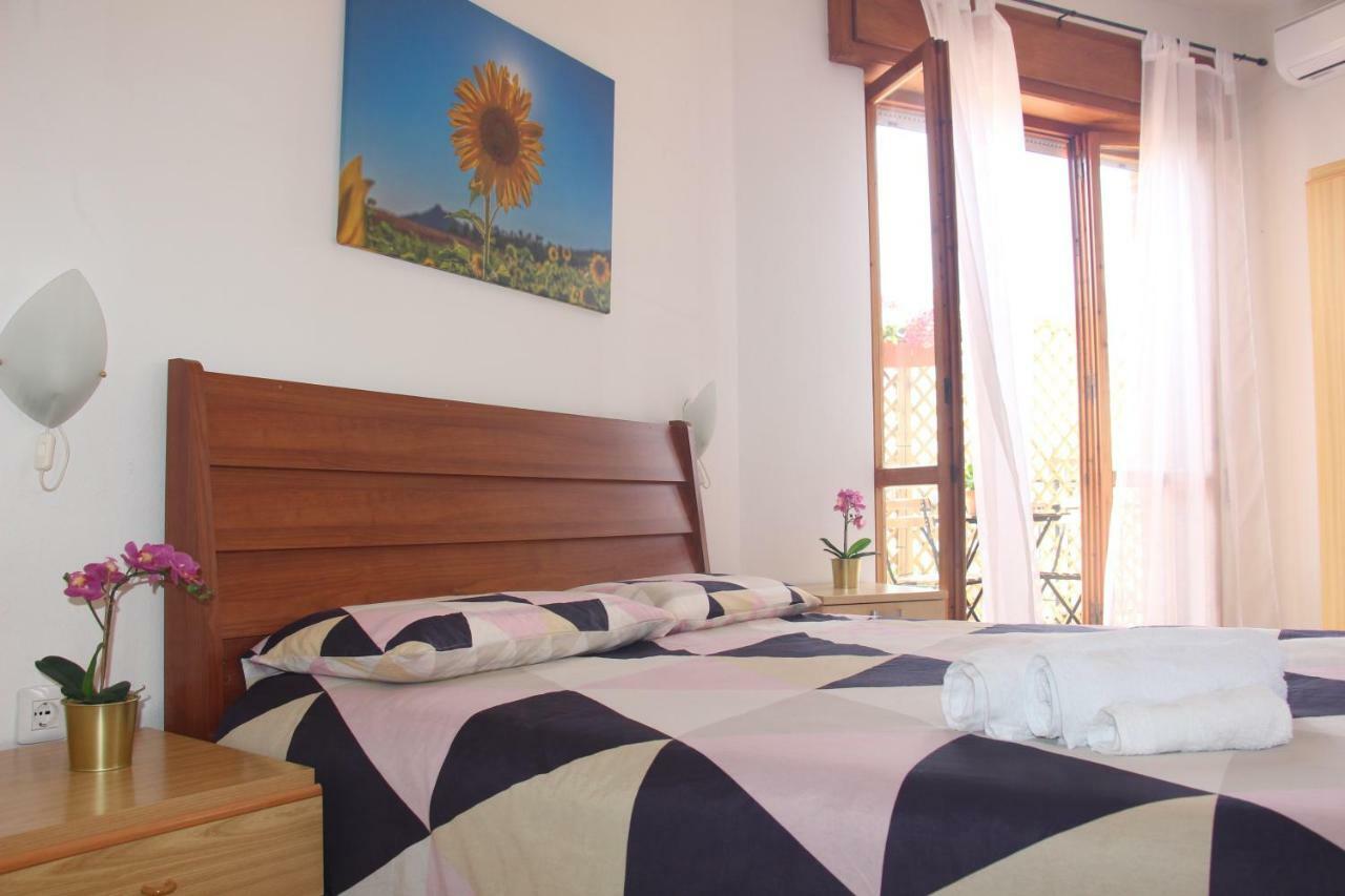 Gottardo Bed and Breakfast Monserrato Eksteriør billede